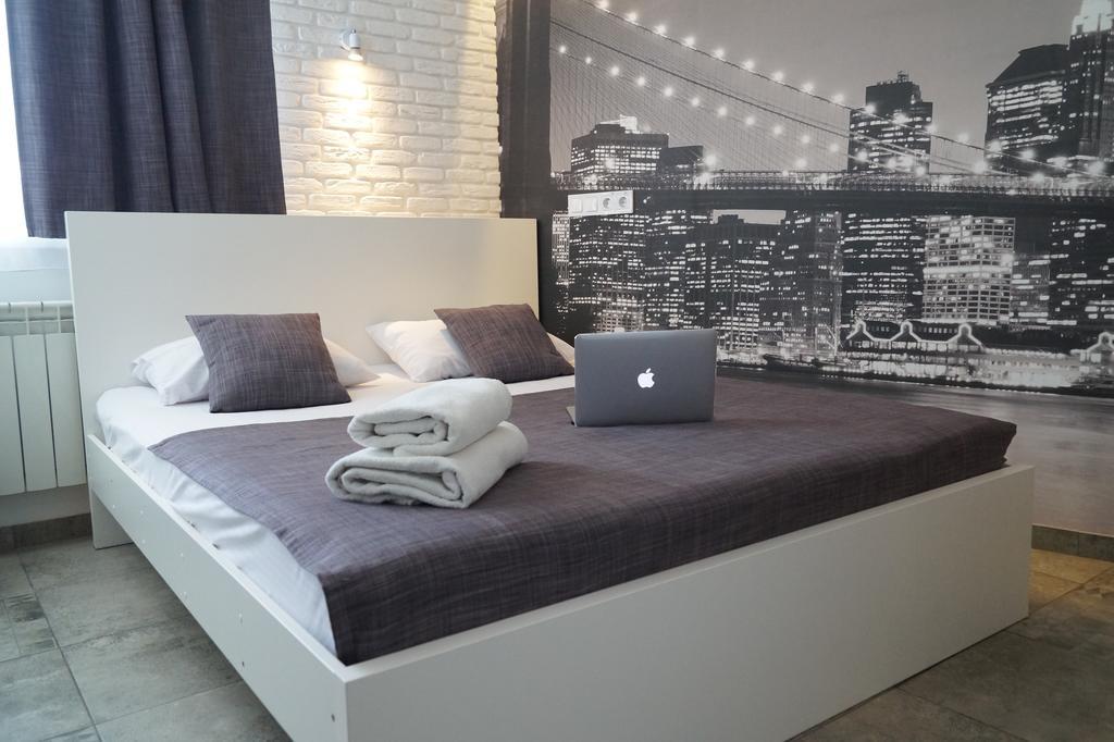 Skyhome Mini-Hotel Kiev Buitenkant foto