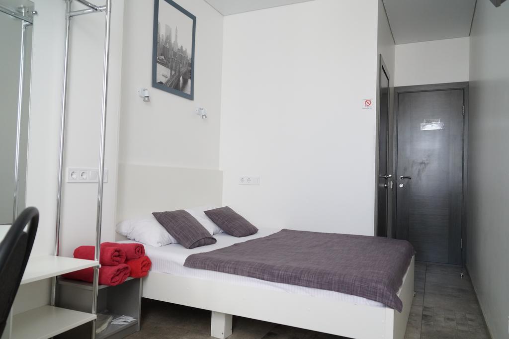 Skyhome Mini-Hotel Kiev Buitenkant foto