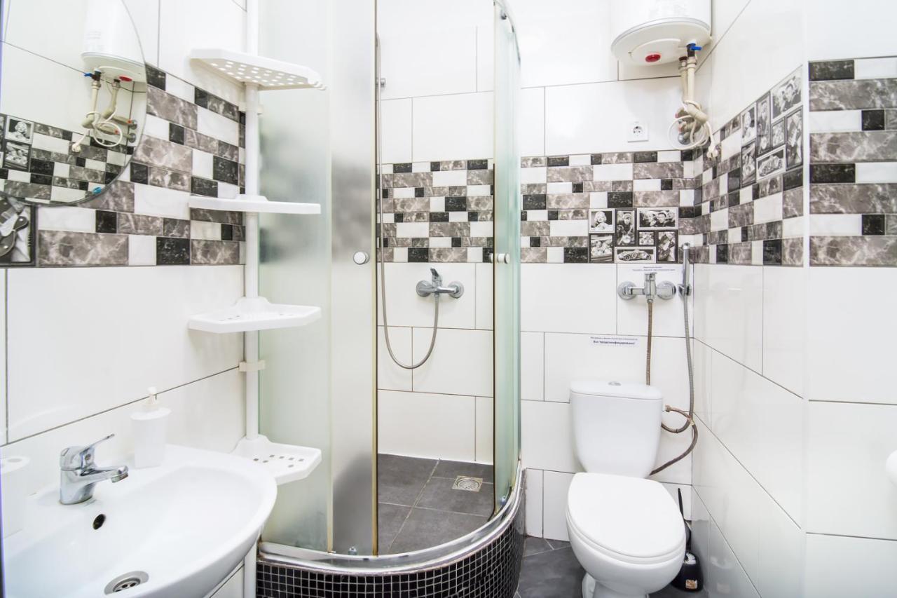 Skyhome Mini-Hotel Kiev Buitenkant foto